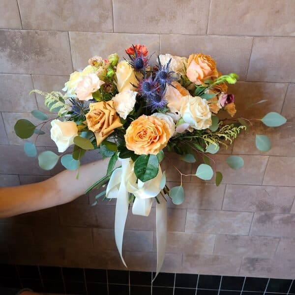 Bridal Bouquet resized - Fleuriste Atropa Belladonna